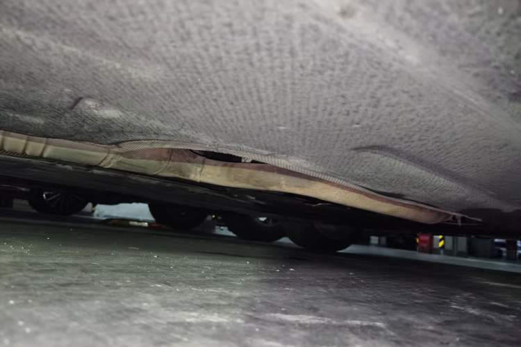 Used BMW 5 Series 2014 525Li Luxury Design Package Chassis Front Right