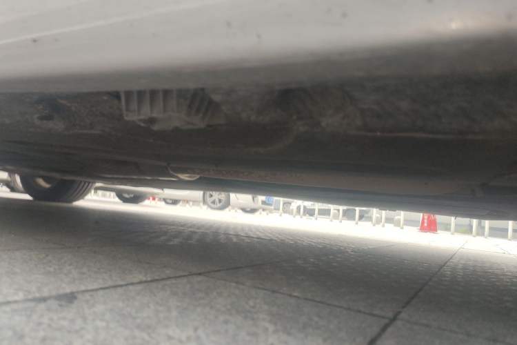 Used BMW 5 Series 2014 525Li Leading Model Chassis Rear Left