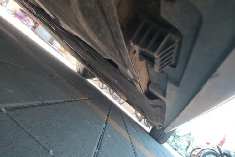 Used BMW 5 Series 2014 525Li Leading Model Chassis Rear Right