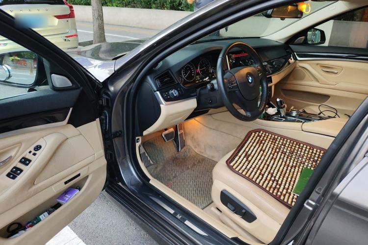 Used BMW 5 Series 2014 520Li Elegant Model Driver Seat