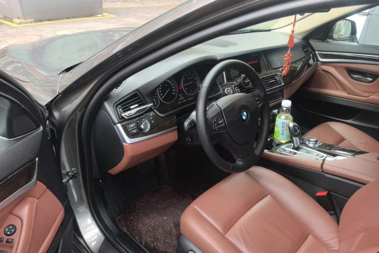 Used BMW 5 Series 2014 525Li Leading Model Driver Seat