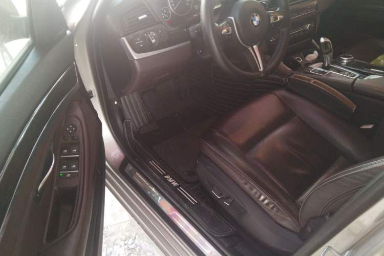 Used BMW 5 Series 2014 525Li Luxury Design Package Driver Seat