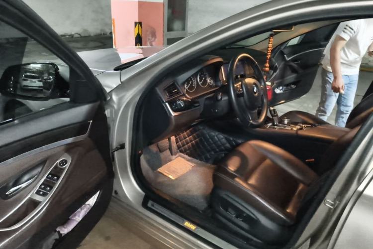 Used BMW 5 Series 2014 525Li Luxury Design Package Driver Seat