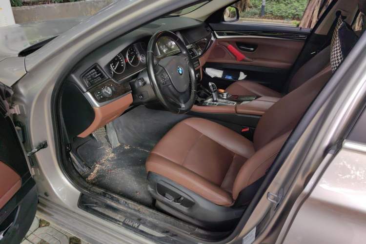 Used BMW 5 Series 2014 525Li Leading Model Driver Seat