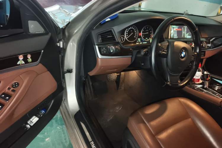 Used BMW 5 Series 2014 528Li Leading Model Driver Seat