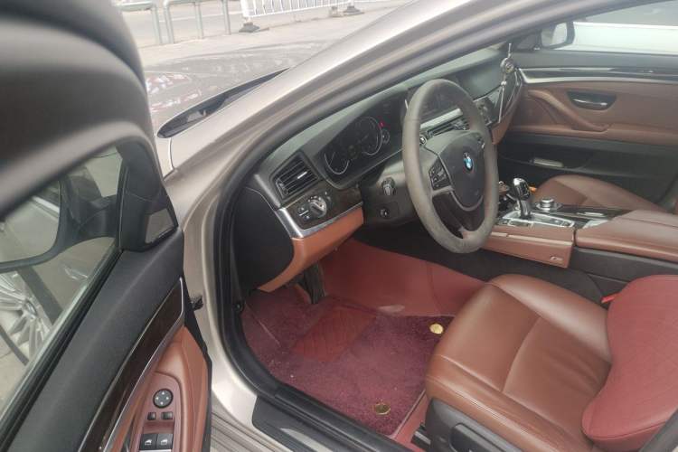 Used BMW 5 Series 2014 525Li Leading Model Driver Seat