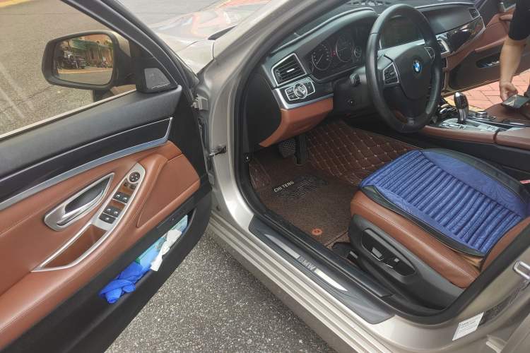 Used BMW 5 Series 2014 520Li Elegant Model Driver Seat