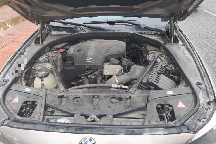 Used BMW 5 Series 2014 528Li xDrive Luxury Design Package Engine Bay