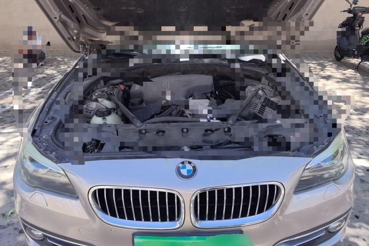 Used BMW 5 Series 2014 525Li Luxury Design Package Engine Bay