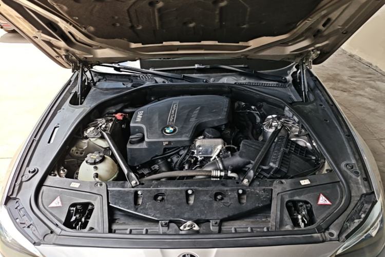 Used BMW 5 Series 2014 525Li Luxury Design Package Engine Bay