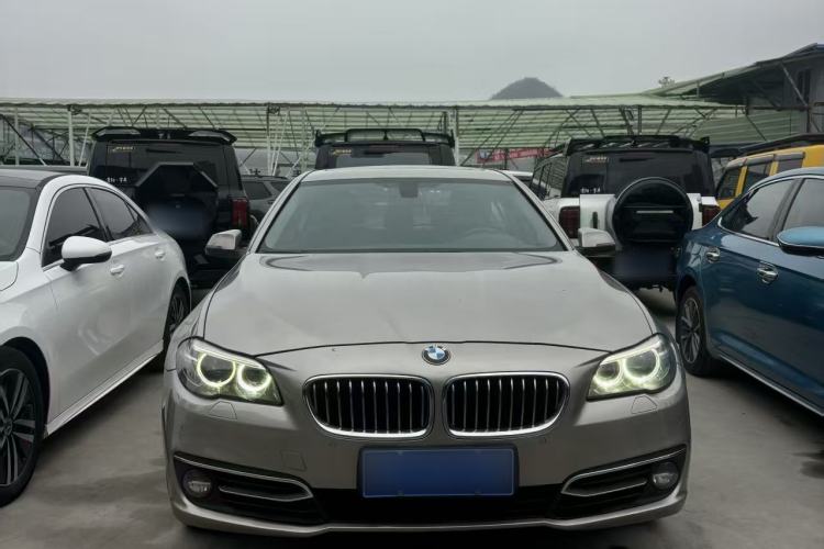 Used BMW 5 Series 2014 525Li Leading Model Exterior 1