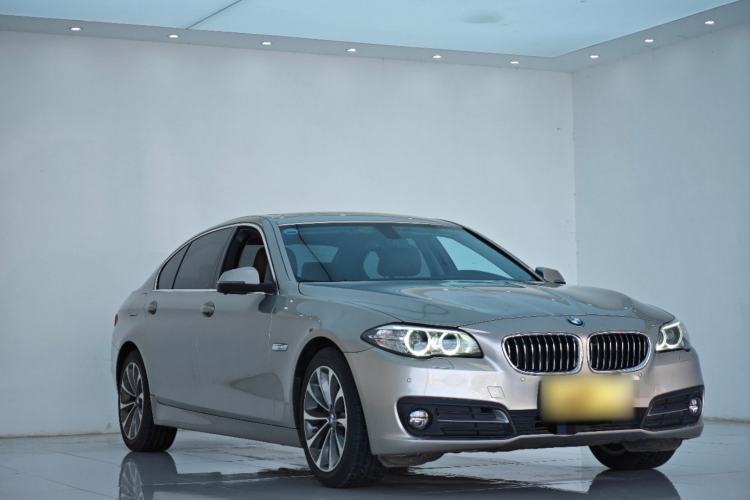 Used BMW 5 Series 2014 528Li Leading Model Exterior 2