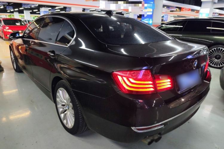Used BMW 5 Series 2014 525Li Luxury Design Package Exterior 2