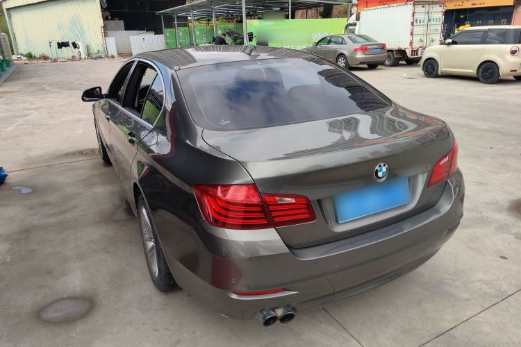 Used BMW 5 Series 2014 525Li Leading Model Exterior 2