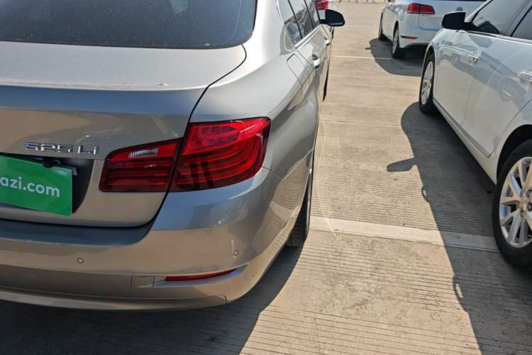 Used BMW 5 Series 2014 520Li Elegant Model Exterior 3
