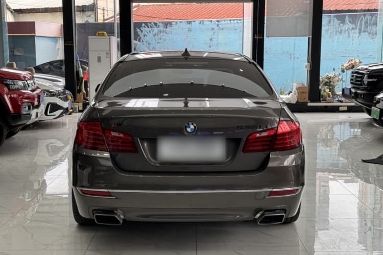 Used BMW 5 Series 2014 535Li Leading Model Exterior 4