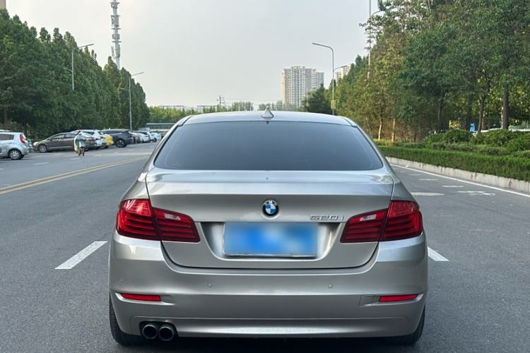 Used BMW 5 Series 2014 520i Elegant Edition Exterior 4