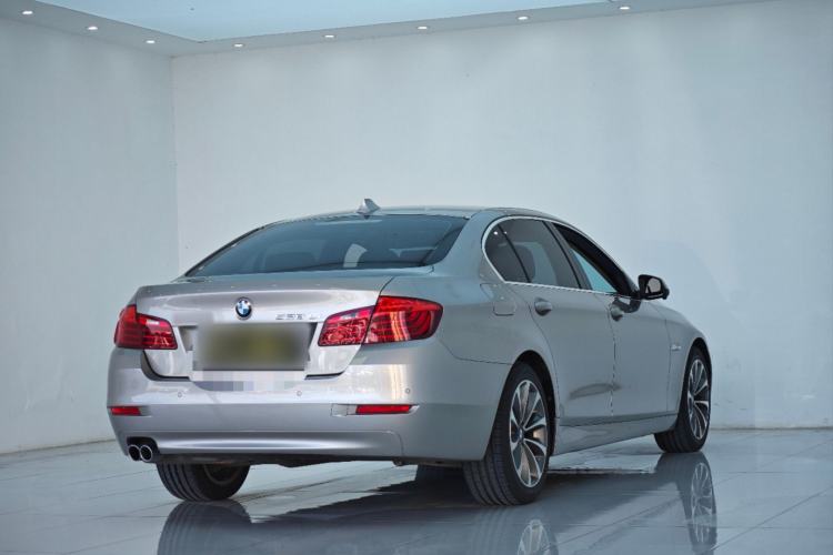 Used BMW 5 Series 2014 528Li Leading Model Exterior 5