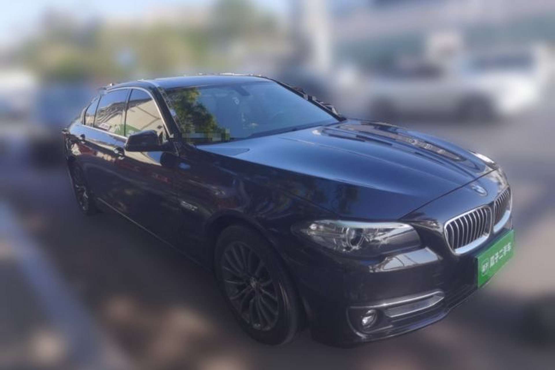 Used BMW 5 Series 2014 525Li Luxury Design Package Front Right 45 Deg
