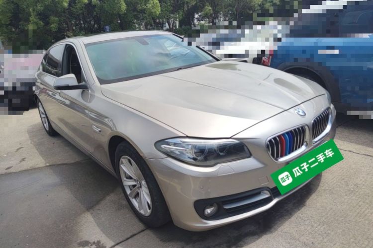 Used BMW 5 Series 2014 520Li Elegant Model Front Right 45 Deg