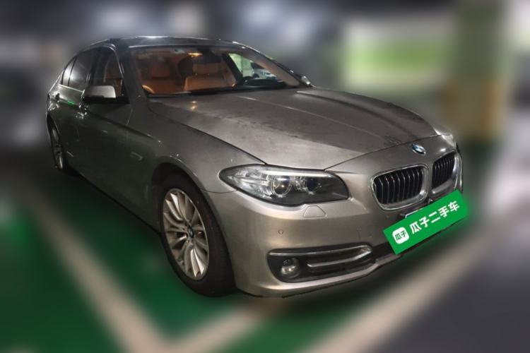 Used BMW 5 Series 2014 525Li Luxury Design Package Front Right 45 Deg