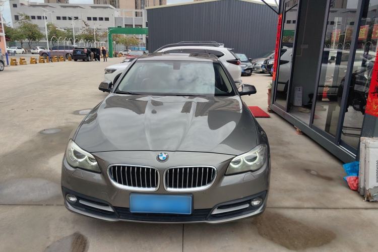 Used BMW 5 Series 2014 525Li Leading Model Front