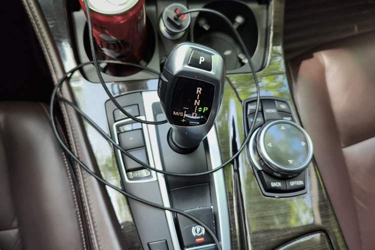 Used BMW 5 Series 2014 525Li Luxury Design Package Gear Lever