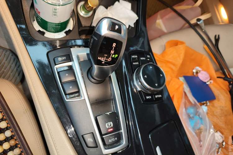 Used BMW 5 Series 2014 520Li Elegant Model Gear Lever