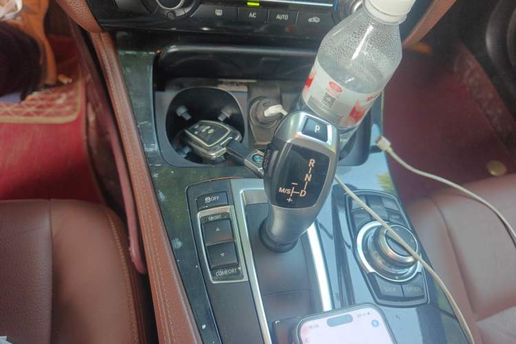 Used BMW 5 Series 2014 520Li Elegant Model Gear Lever