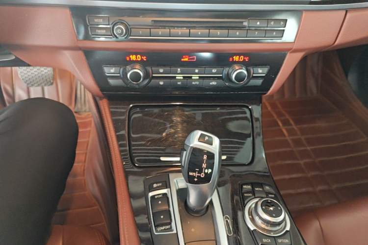 Used BMW 5 Series 2014 525Li Leading Model Gear Lever