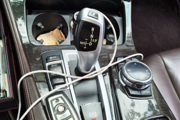 Used BMW 5 Series 2014 525Li Luxury Design Package Gear Lever