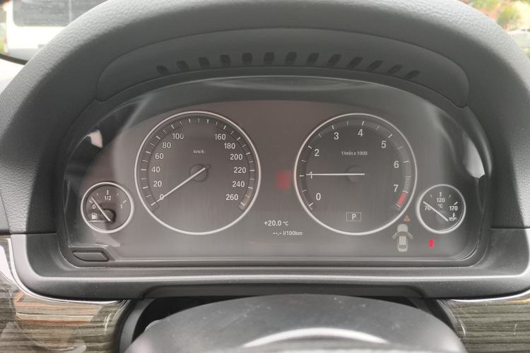 Used BMW 5 Series 2014 535i Design Package Model Instrument Cluster