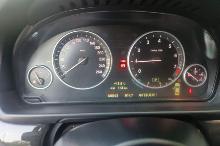 Used BMW 5 Series 2014 525Li Luxury Design Package Instrument Cluster