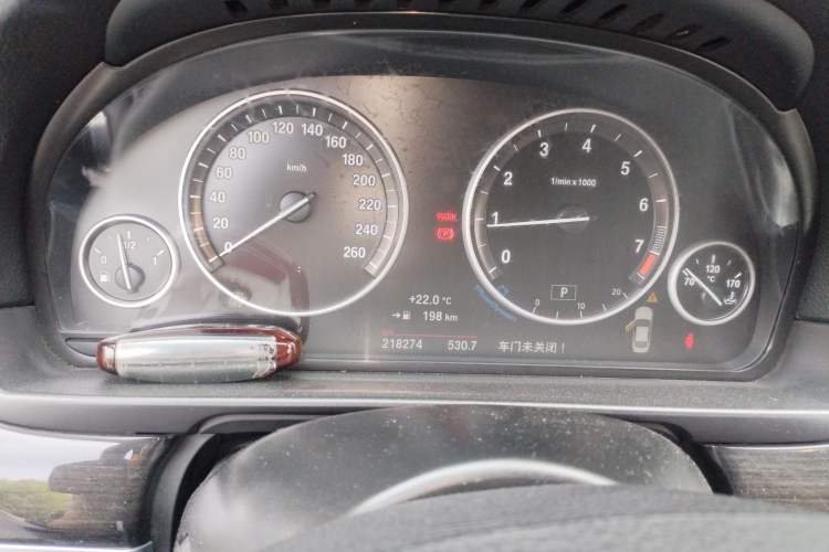 Used BMW 5 Series 2014 528Li xDrive Luxury Design Package Instrument Cluster