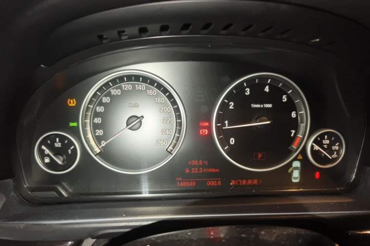 Used BMW 5 Series 2014 525Li Luxury Design Package Instrument Cluster