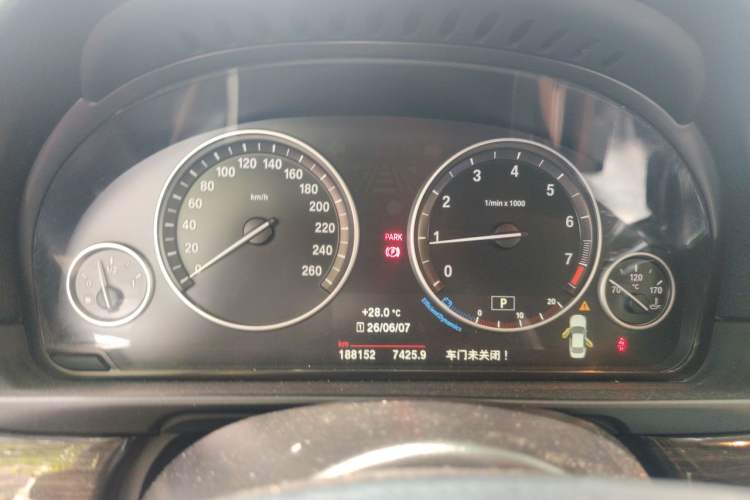 Used BMW 5 Series 2014 525Li Luxury Design Package Instrument Cluster