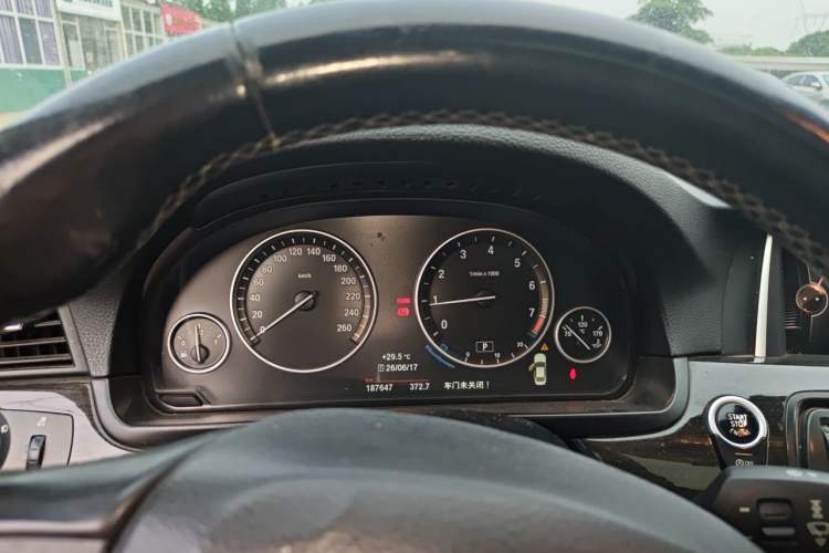 Used BMW 5 Series 2014 525Li Luxury Design Package Instrument Cluster