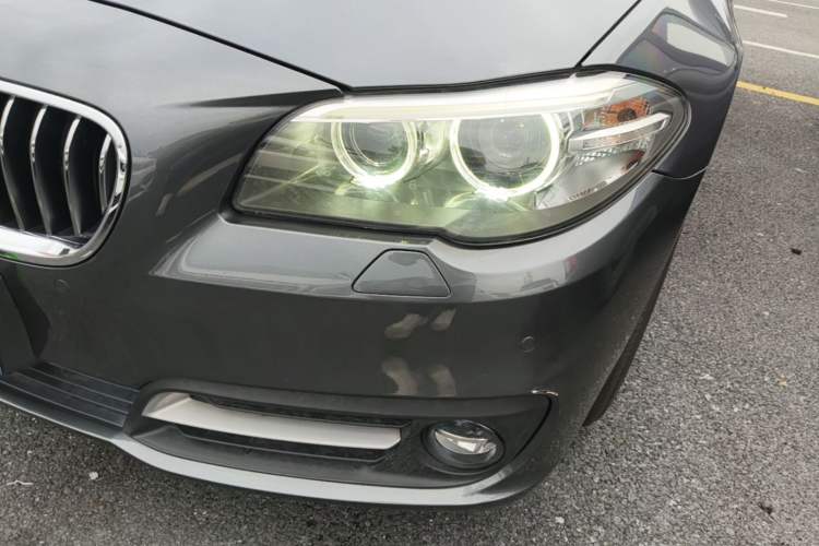 Used BMW 5 Series 2014 520Li Elegant Model Left Front Headlight
