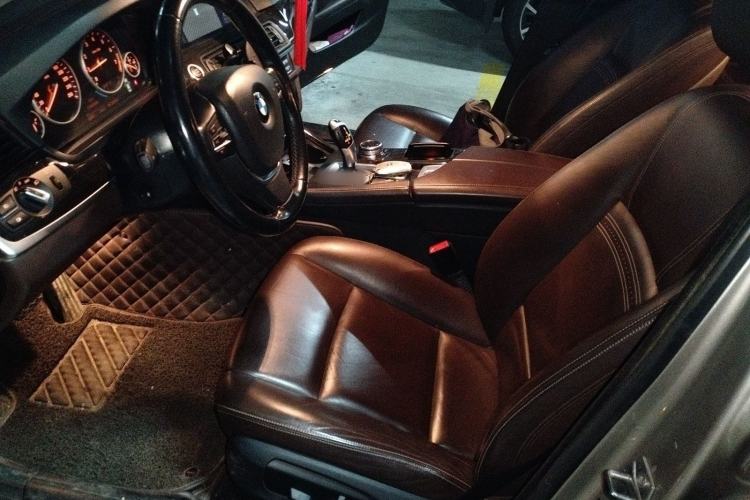 Used BMW 5 Series 2014 525Li Luxury Design Package Left Front Seat