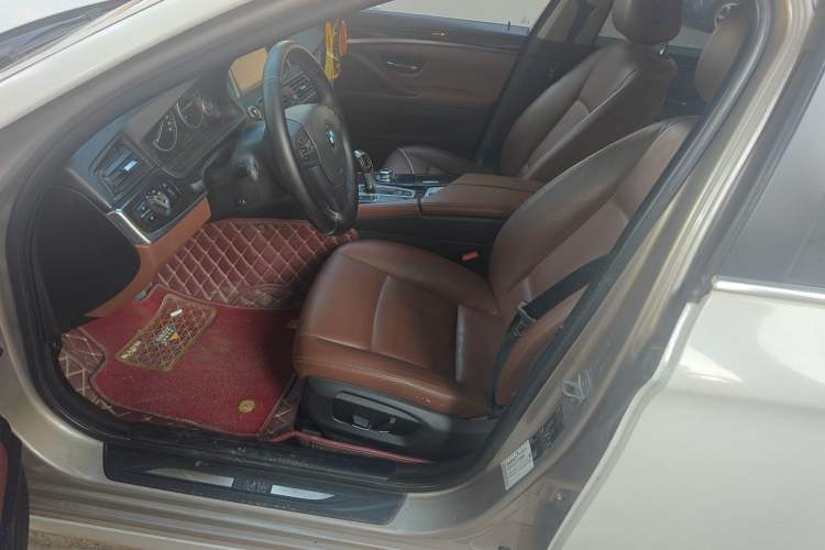 Used BMW 5 Series 2014 520Li Elegant Model Left Front Seat