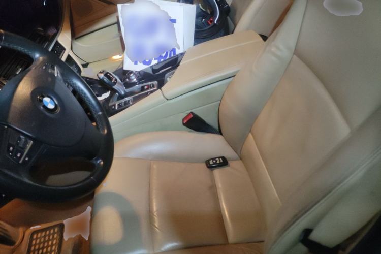 Used BMW 5 Series 2014 520Li Elegant Model Left Front Seat