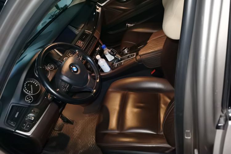 Used BMW 5 Series 2014 525Li Luxury Design Package Left Front Seat