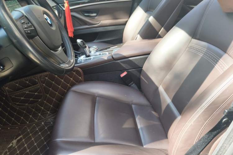 Used BMW 5 Series 2014 525Li Luxury Design Package Left Front Seat