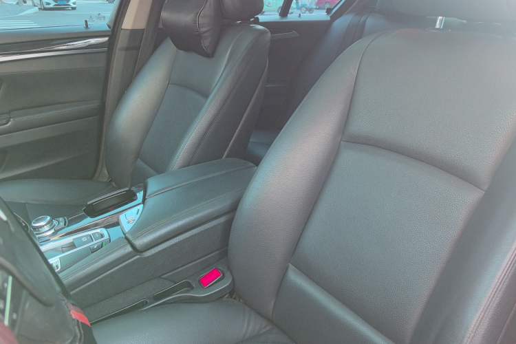 Used BMW 5 Series 2014 520i Elegant Edition Left Front Seat
