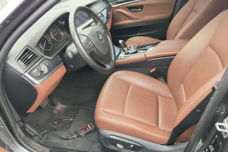 Used BMW 5 Series 2014 520Li Elegant Model Left Front Seat