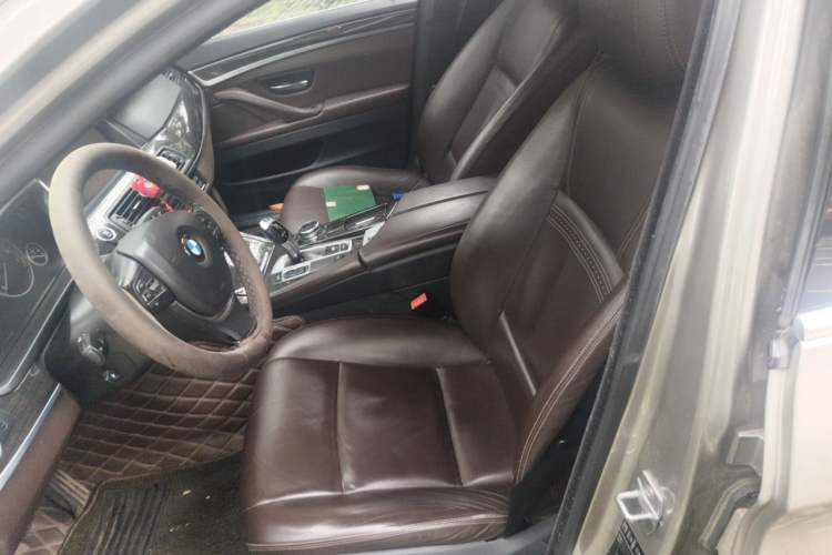 Used BMW 5 Series 2014 525Li Luxury Design Package Left Front Seat