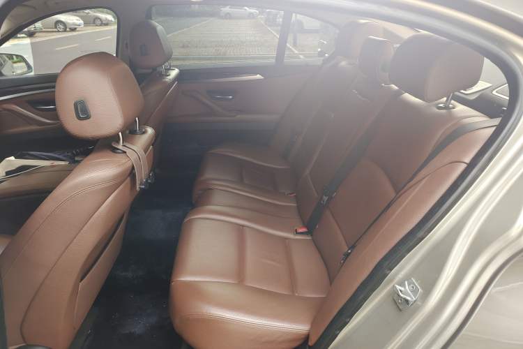 Used BMW 5 Series 2014 520Li Elegant Model Left Rear Seat