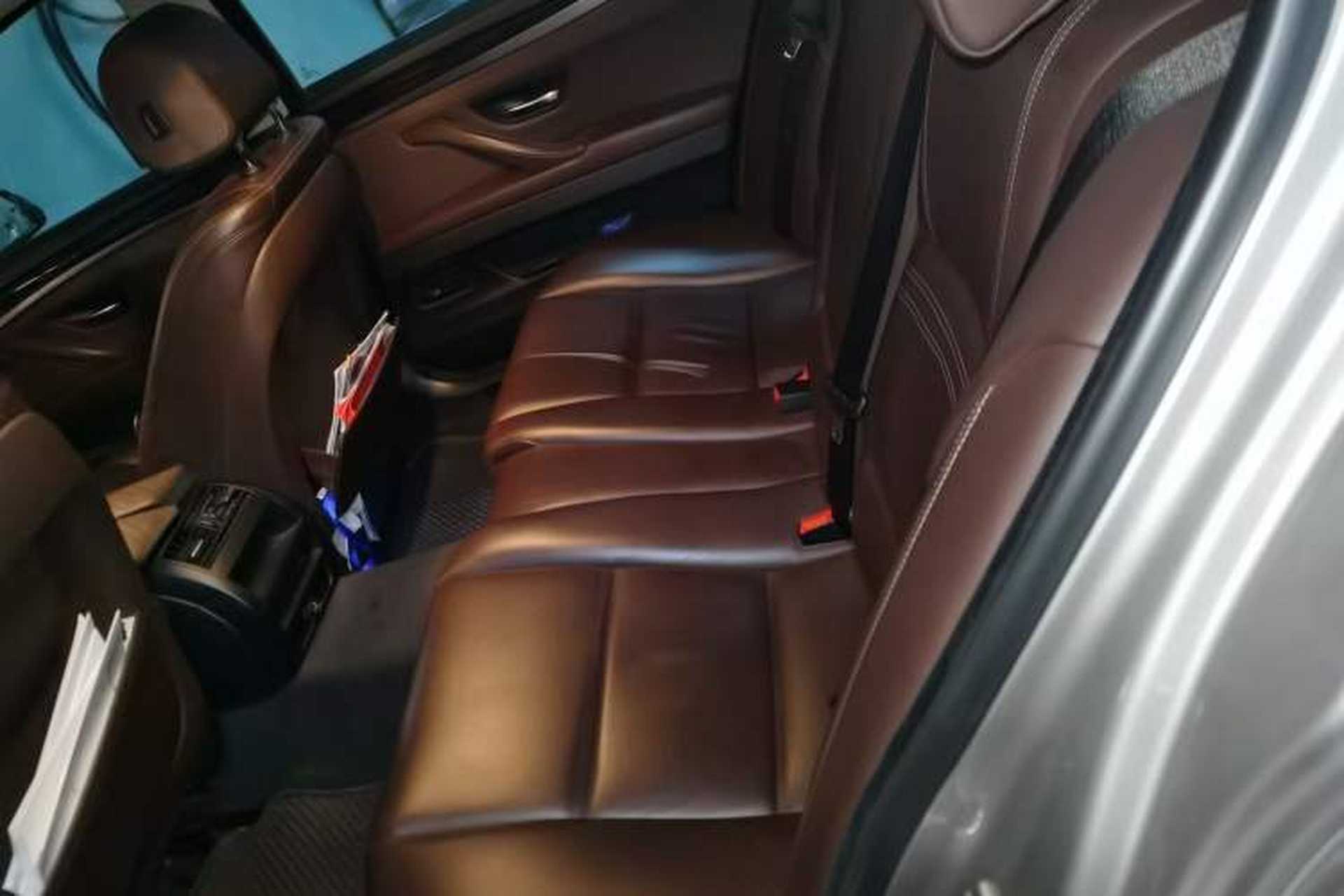 Used BMW 5 Series 2014 525Li Luxury Design Package Left Rear Seat