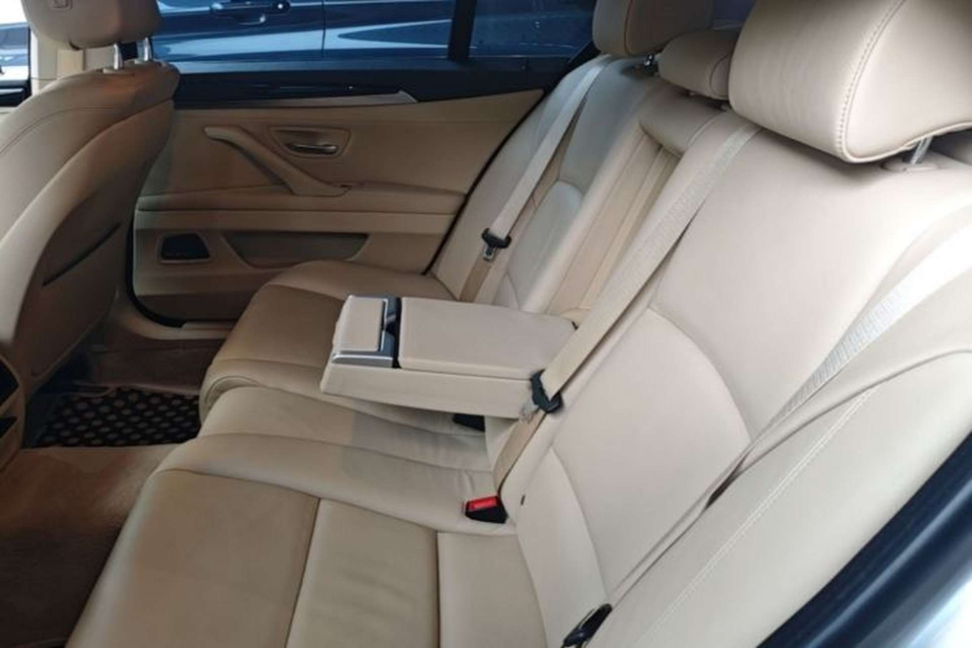 Used BMW 5 Series 2014 525Li Leading Model Left Rear Seat