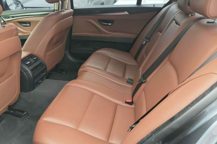 Used BMW 5 Series 2014 520Li Elegant Model Left Rear Seat